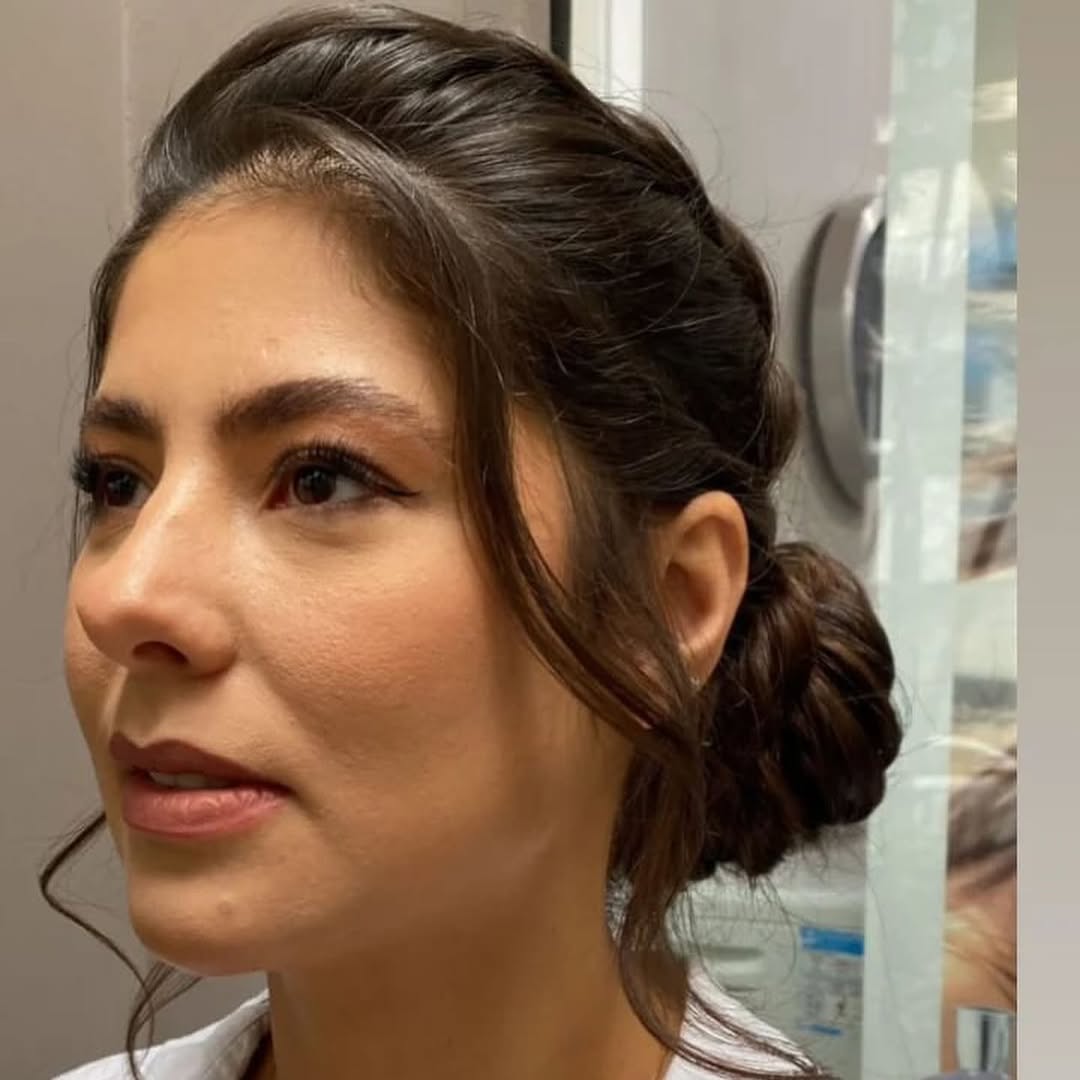 Penteado e Maquiagem